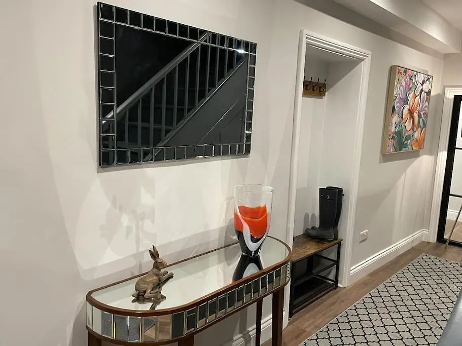 New Stunning Central 2 Bed Apartment With Parking GLOUCESTERSHIRE 0*,  United Kingdom